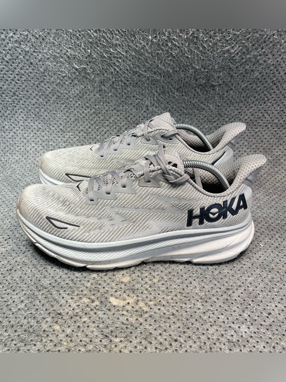Hoka One One Clifton 9 Grey Running Shoes Size 10.5 Men’s